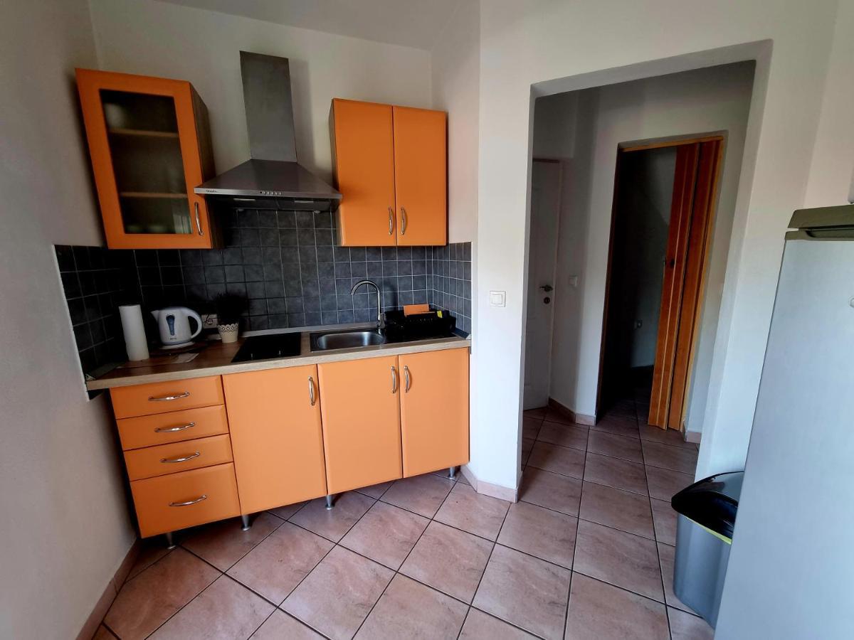 Apartments Ema Пула Экстерьер фото